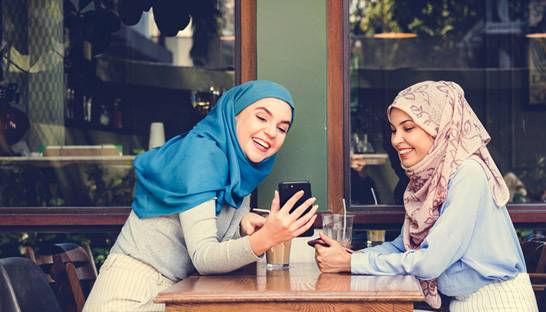 Slow growing Middle East ecommerce market sees positive signs