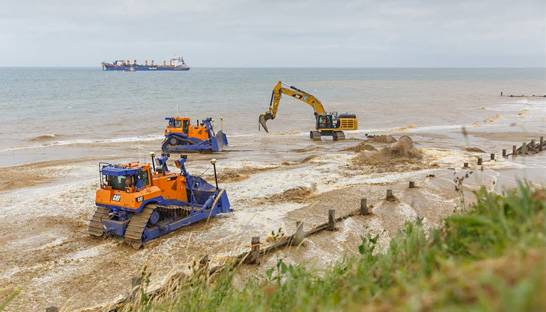Royal HaskoningDHV supports UK’s first sandscaping scheme