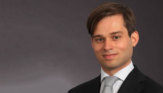 Roland Berger consultant sees his PhD dissertation lauded