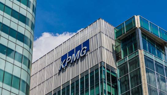 KPMG announces hybrid working model for UK staff