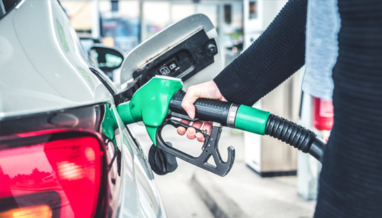 Inflation forces US consumers to cut essential food spending