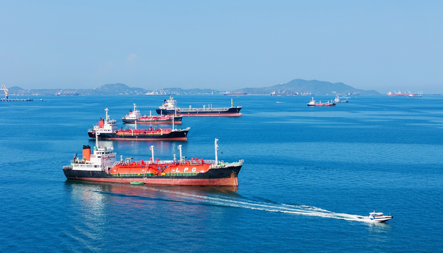 Supply chain strain surges in April amid Middle East war