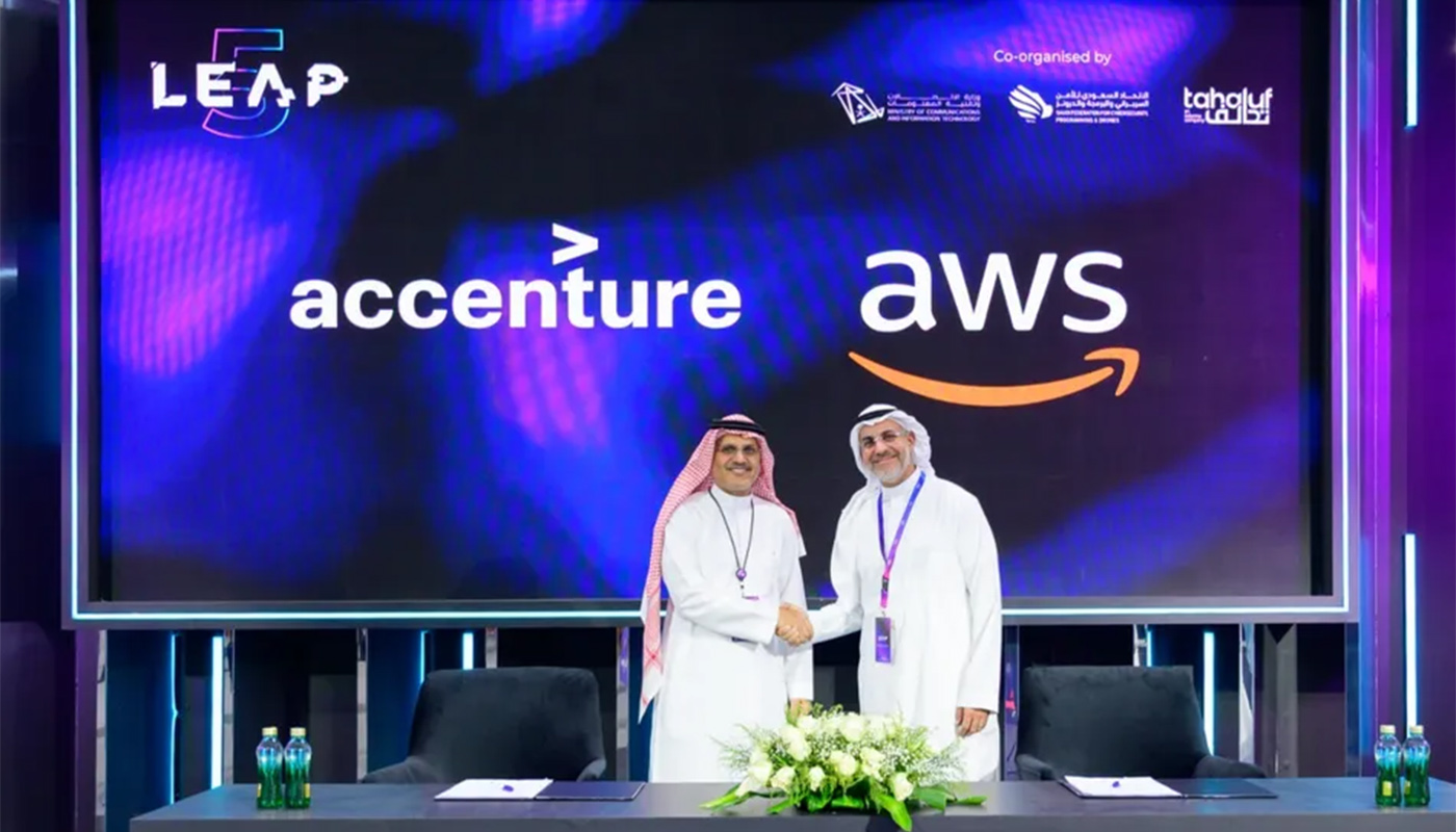 AWS and Accenture sign deal to accelerate cloud and AI across the Middle East